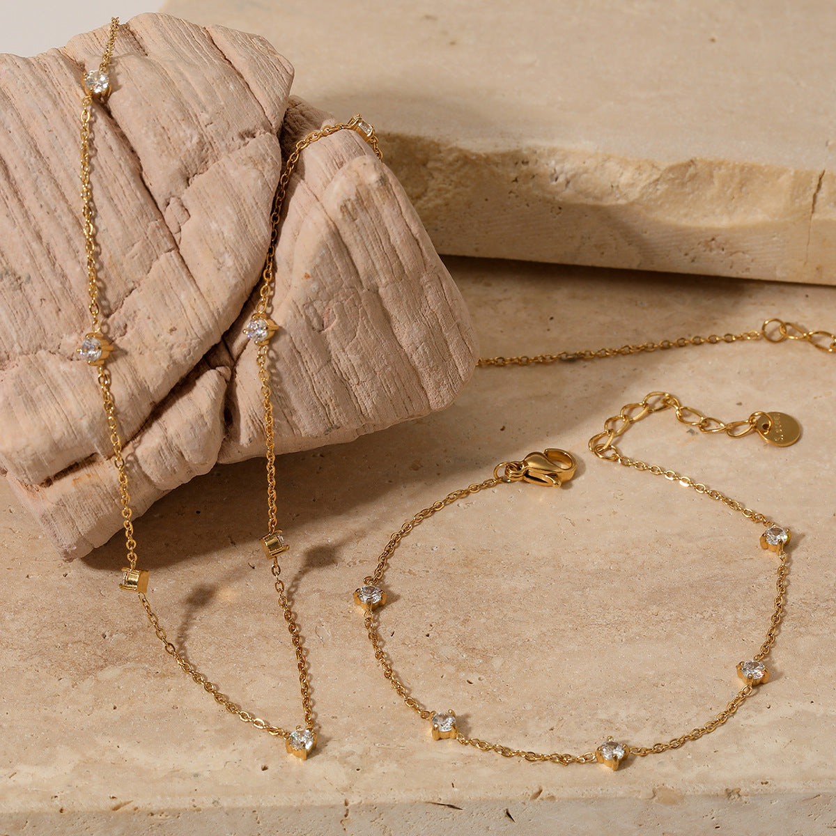 Zirconia Necklace