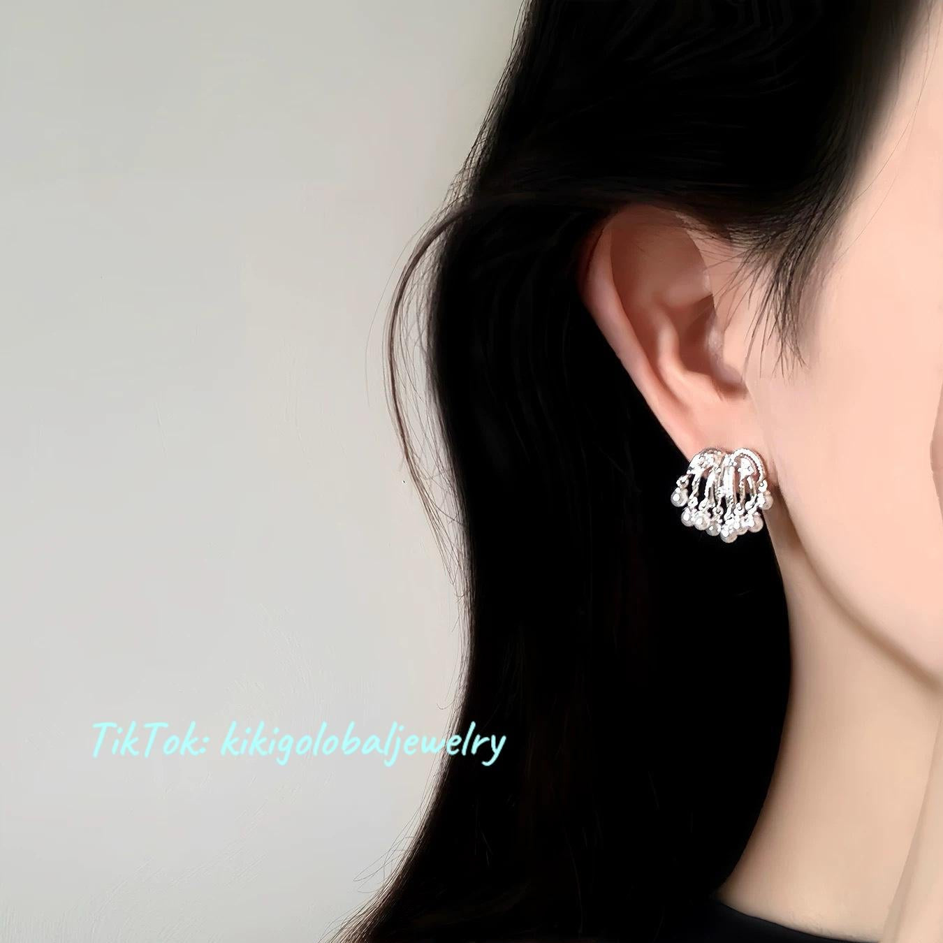 Tassel pearl earrings