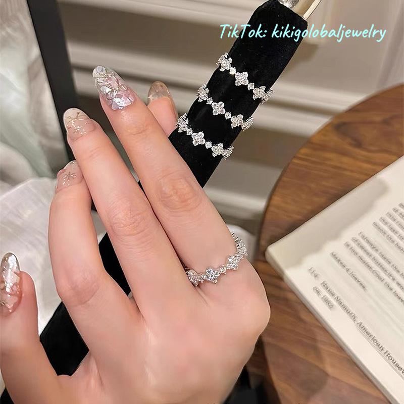 S925 silver four-leaf flower ring