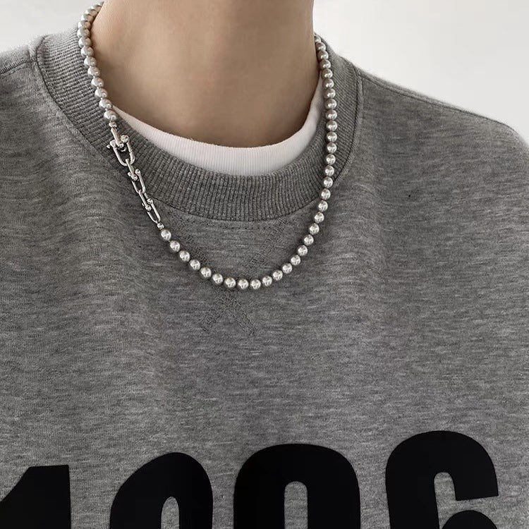 Silver-gray round bright pearl necklace