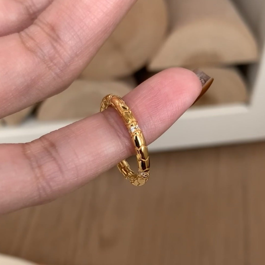 Gold snake ring