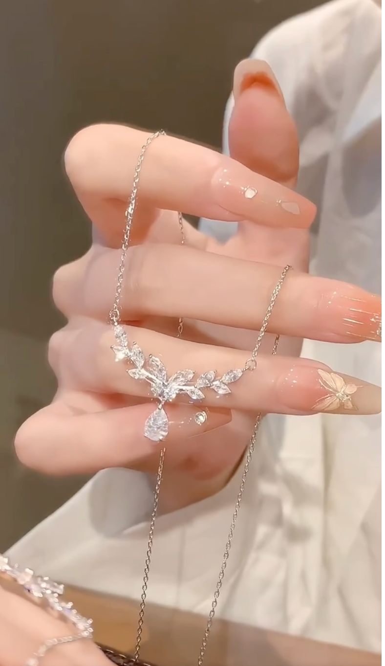 Super shiny! S999 sterling silver butterfly necklace