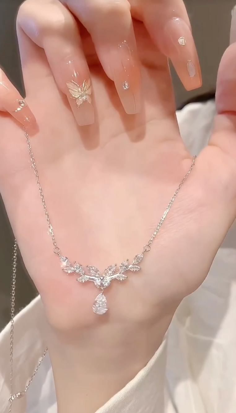 Super shiny! S999 sterling silver butterfly necklace