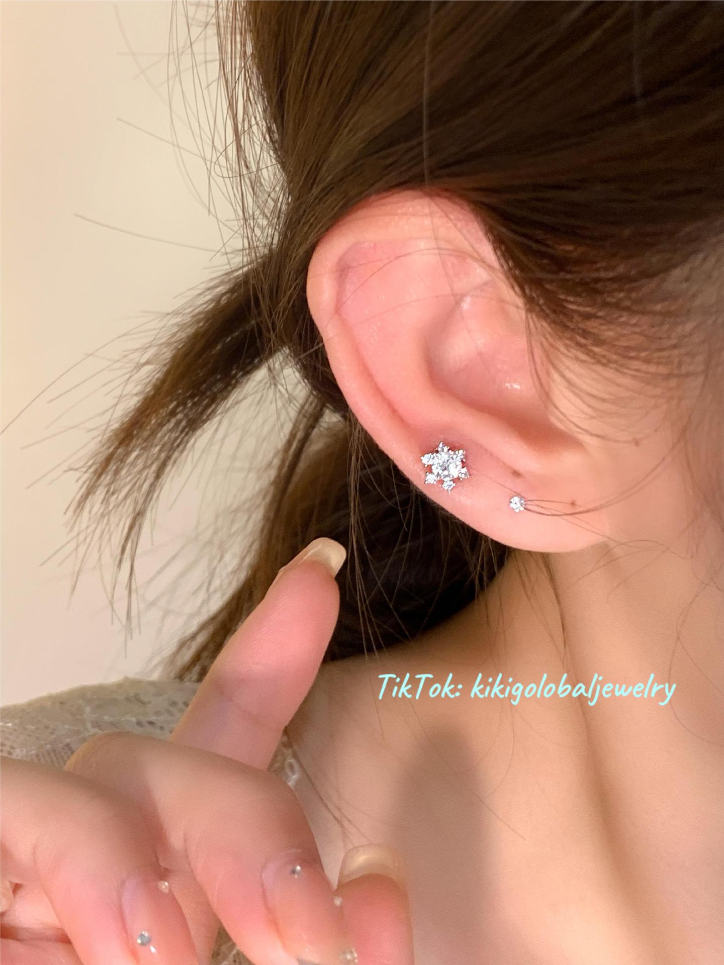 Christmas Special ~ S999 Sterling Silver Snowflake Earrings