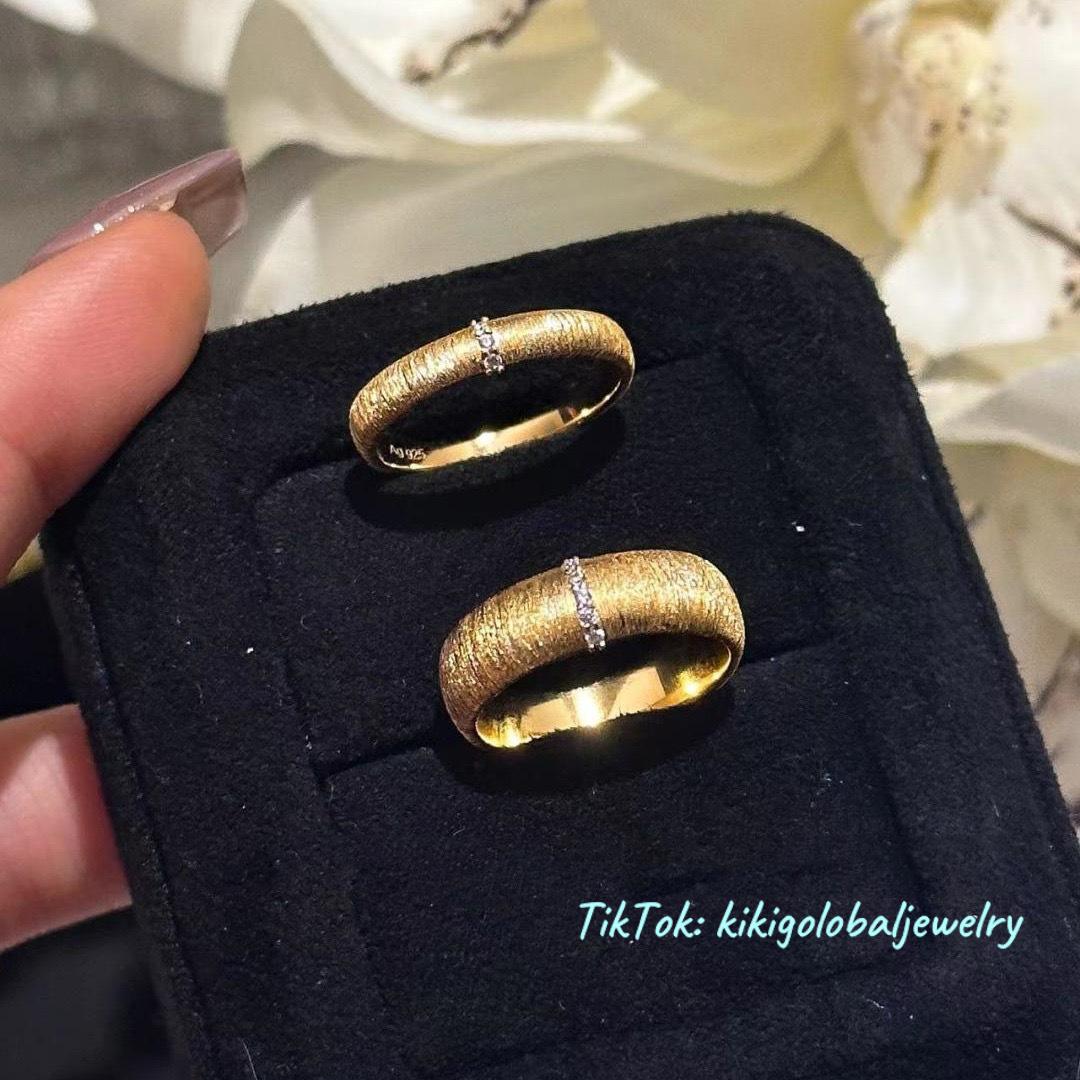 Brushed gold open ring