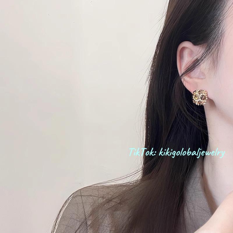 Geometric diamond champagne crystal earrings