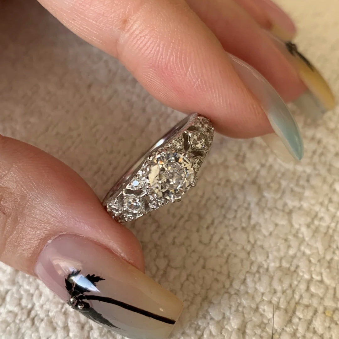 vintage brushed hollow diamond lace ring