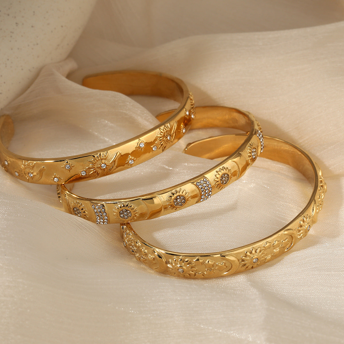 Stainless steel zircon pattern open bracelet