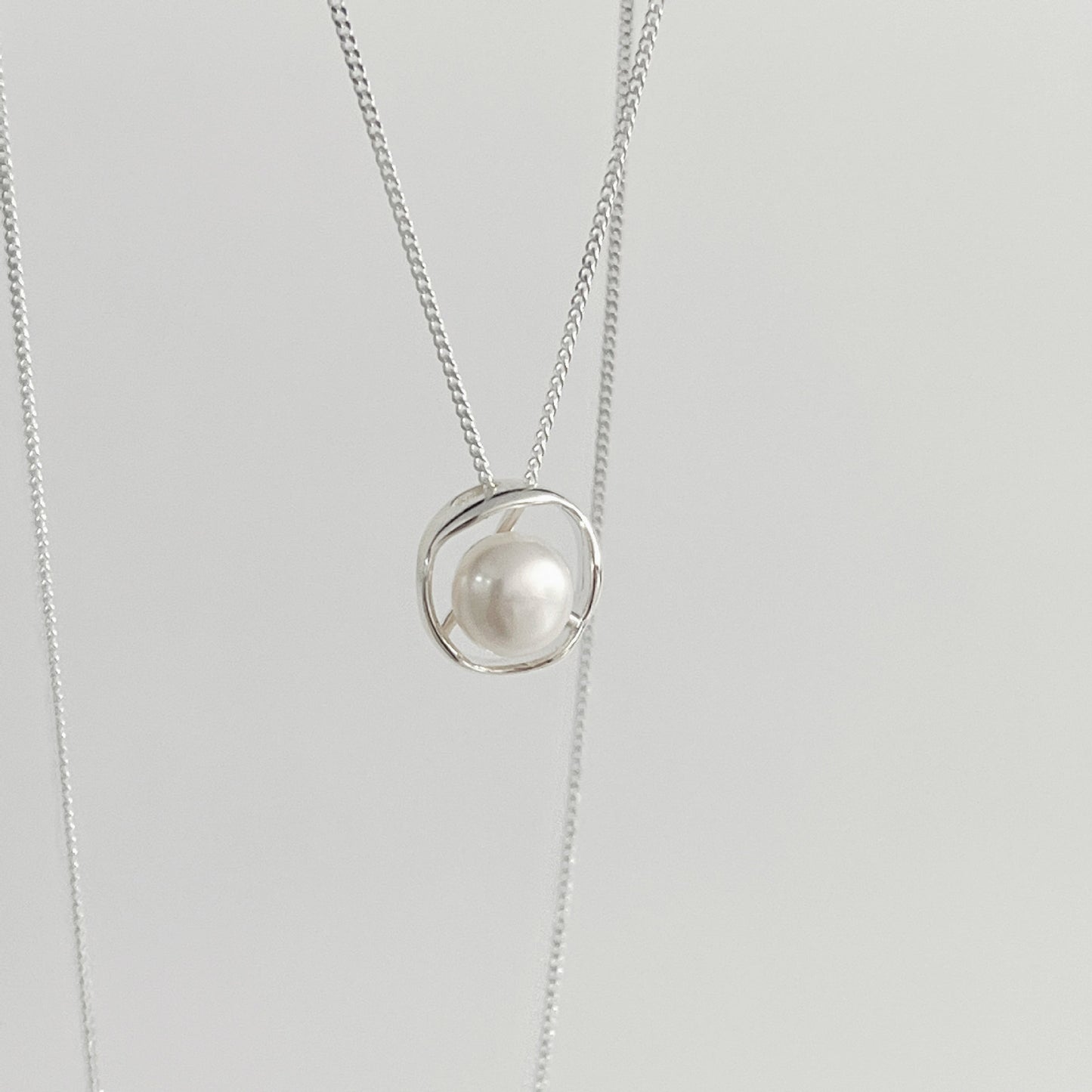 925 sterling silver hollow pearl necklace