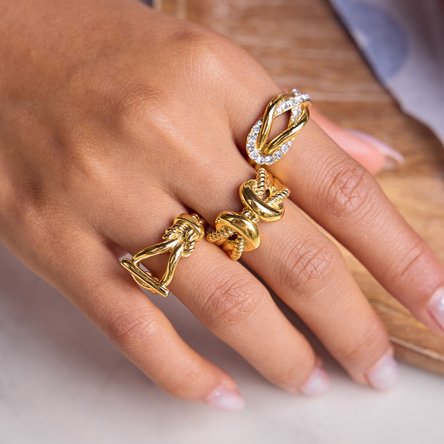 Titanium steel knot ring does not fade