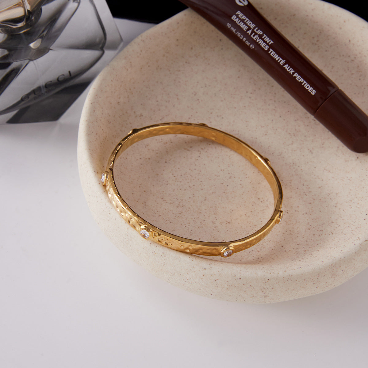 18k gold stainless steel round bracelet with diamonds