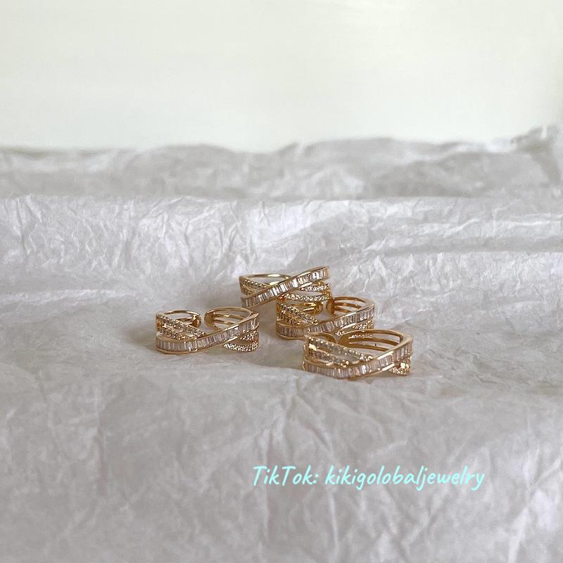 Cross gold ring