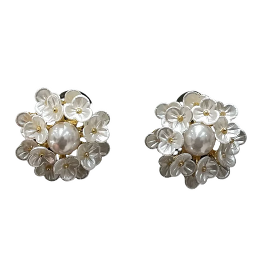 Silver Needle Resin Flower Pearl Earrings