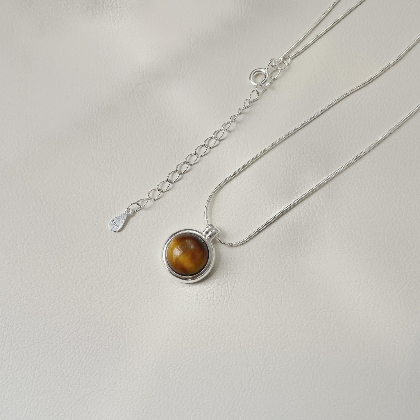 S925 sterling silver round amber ring