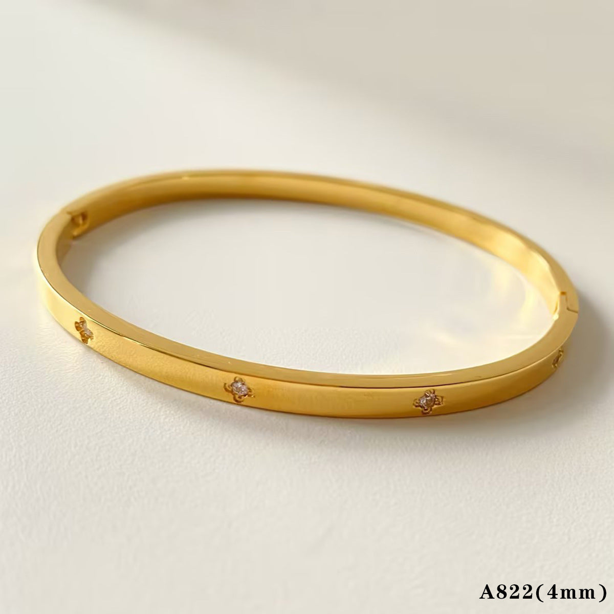 Stainless steel textured heart bracelet