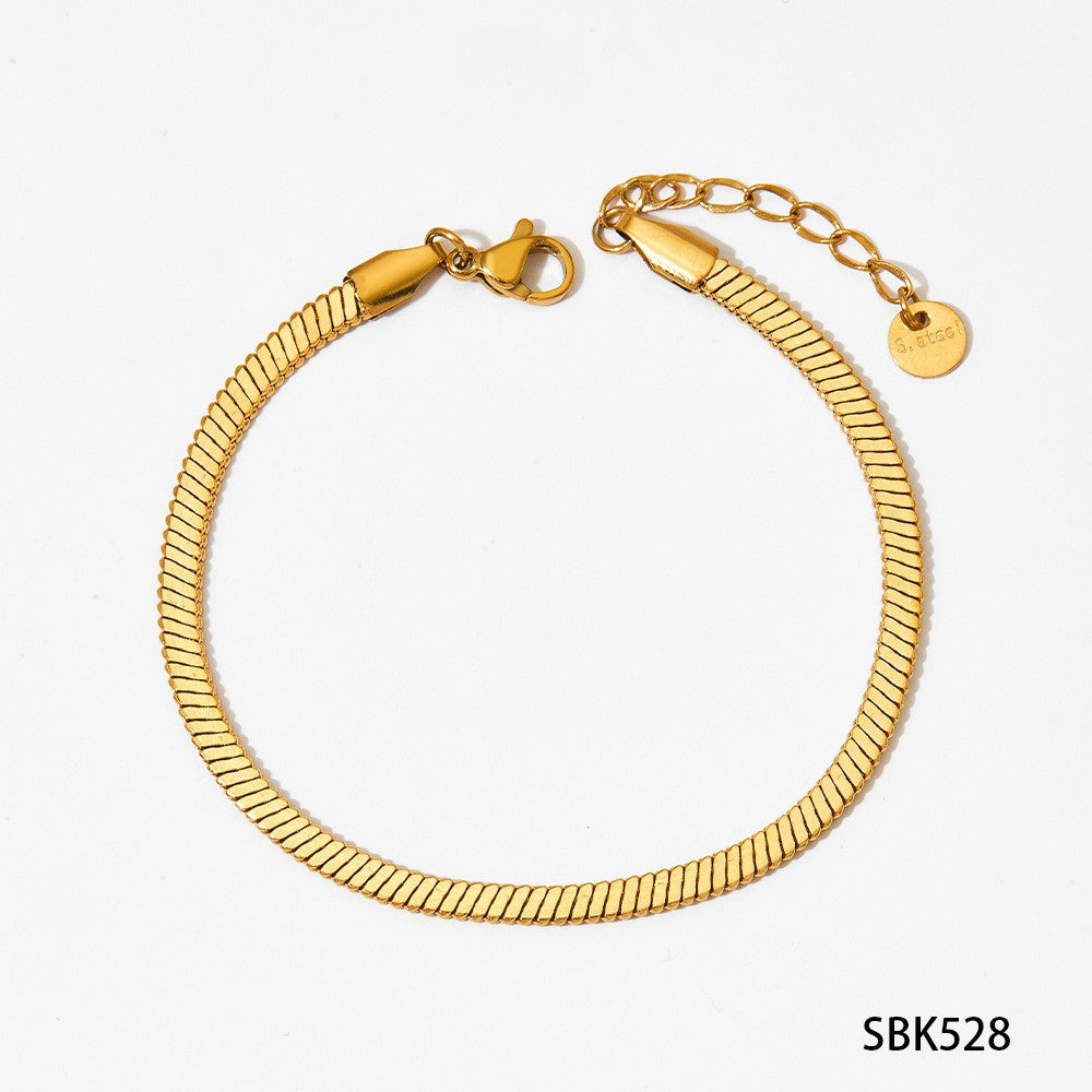 Stainless steel textured heart bracelet