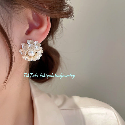 Silver Needle Resin Flower Pearl Earrings