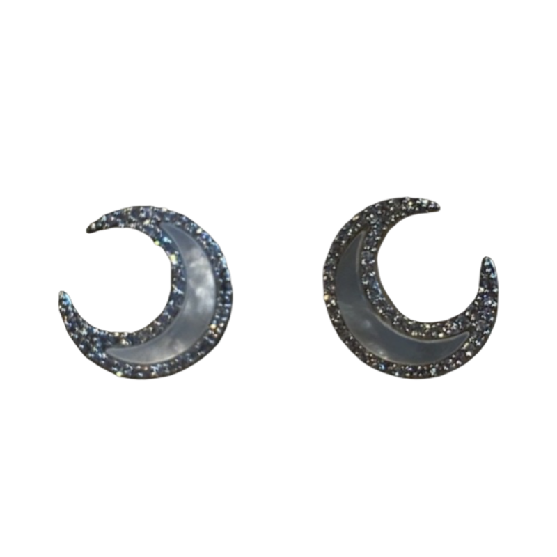 Moon Sea Diamond Shell Earrings